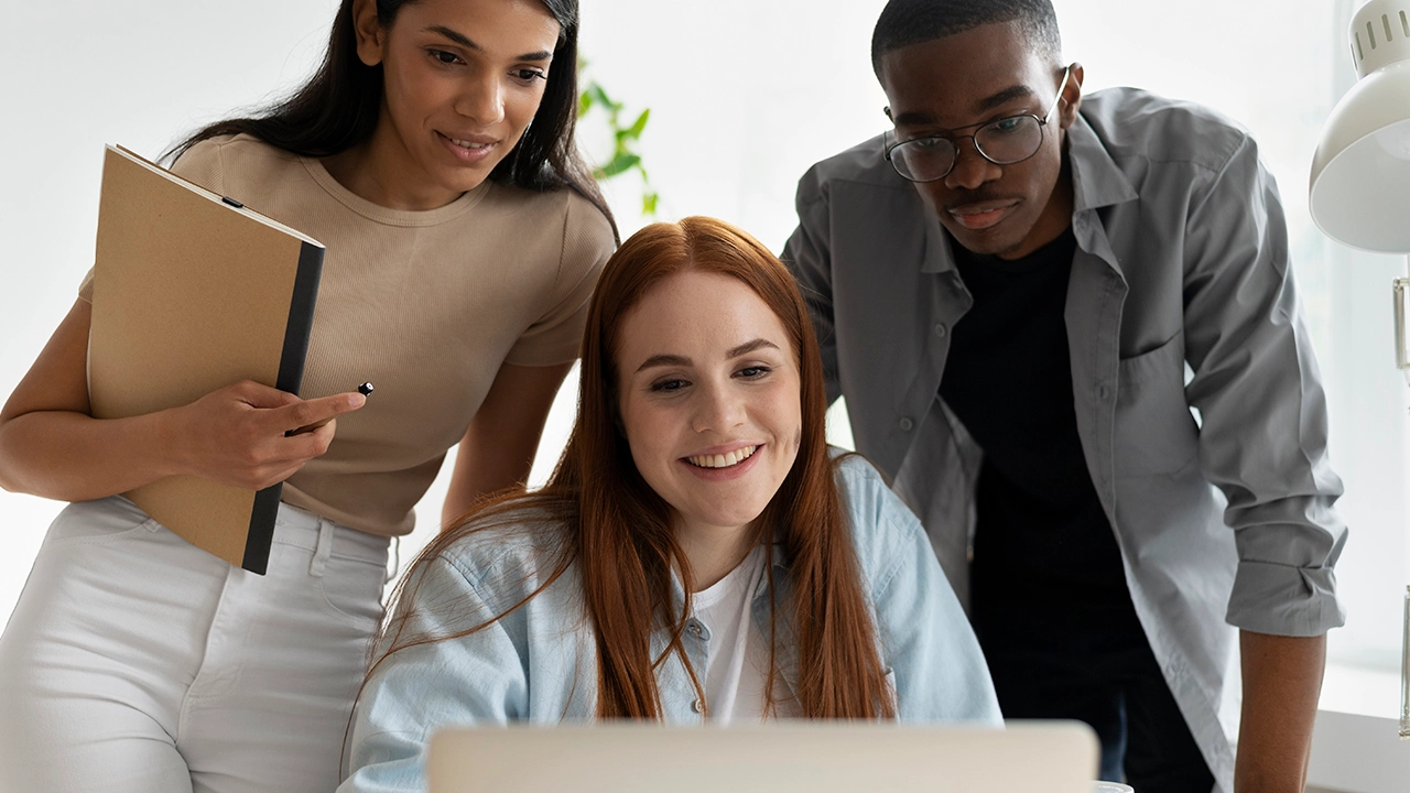 True collaboration features