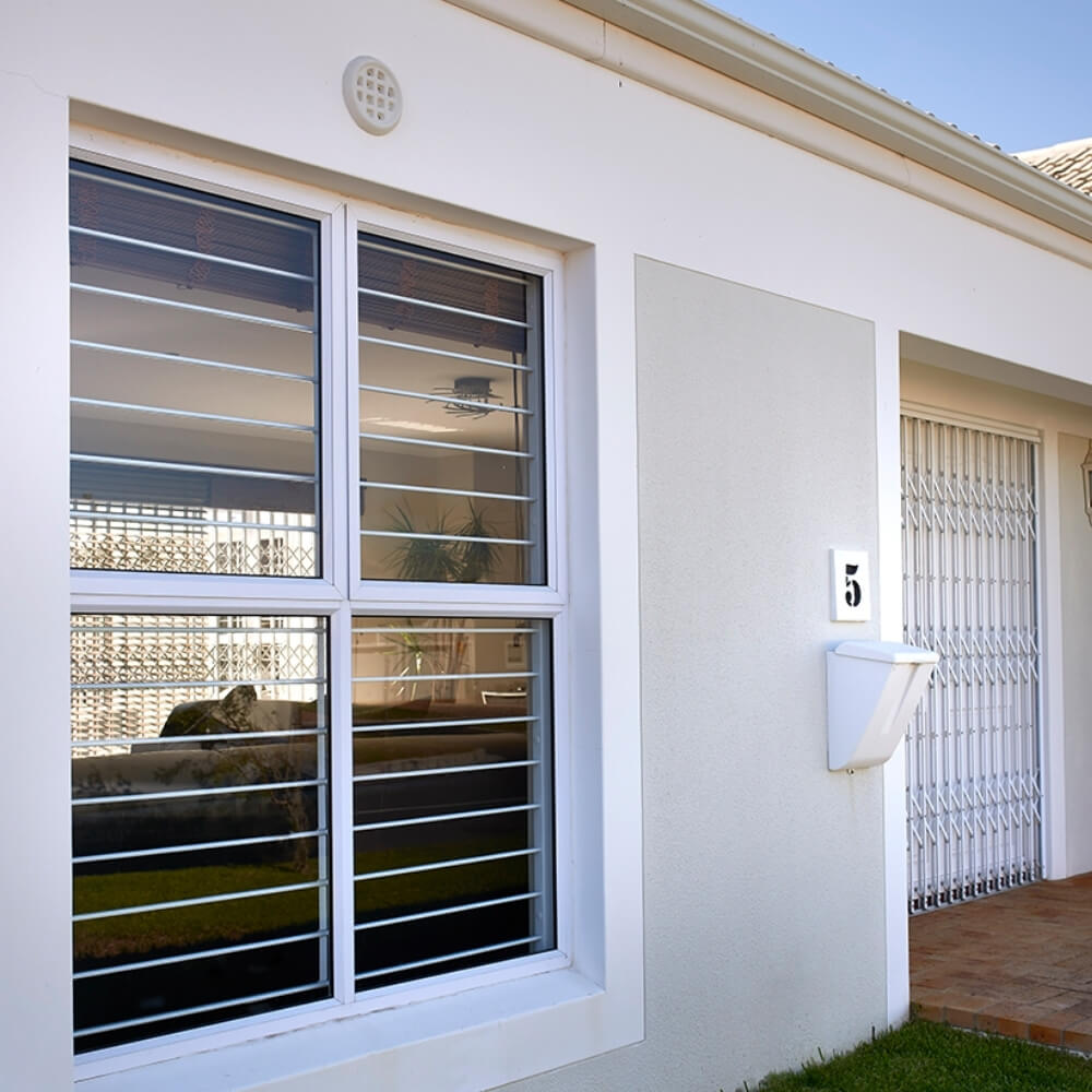 image of charming bed & breakfast exterior