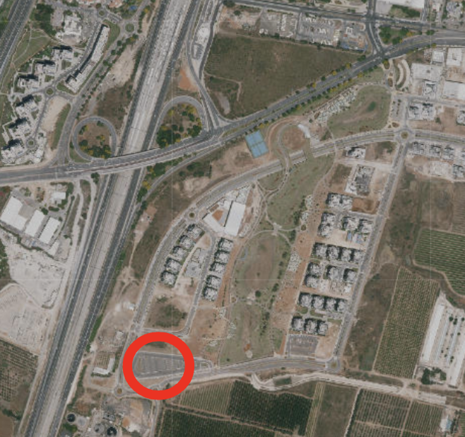 מיקום אידאלי לתחנת קצה של 2-3 אוטובוסים חשמליים