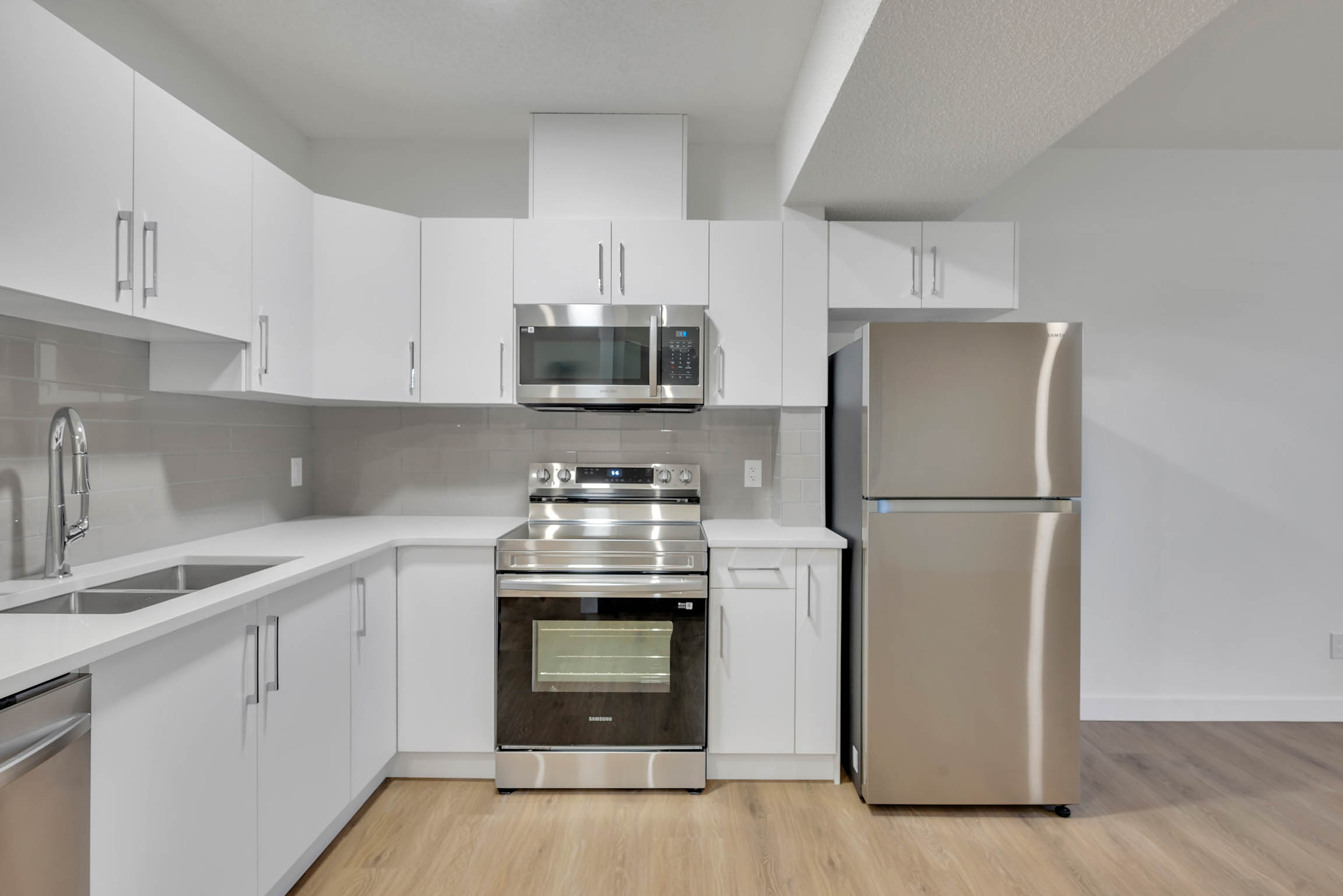Leduc rental