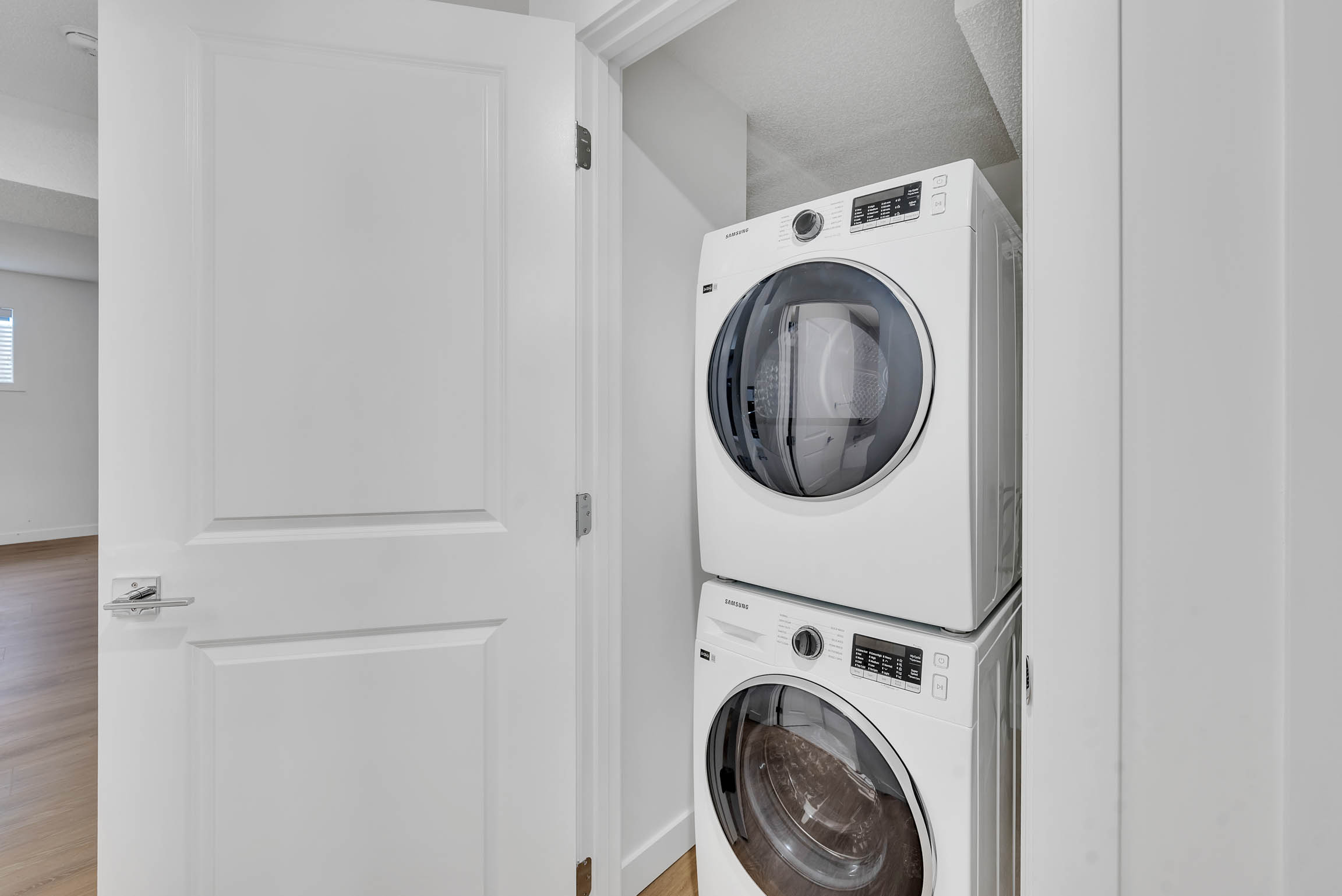 Leduc rental