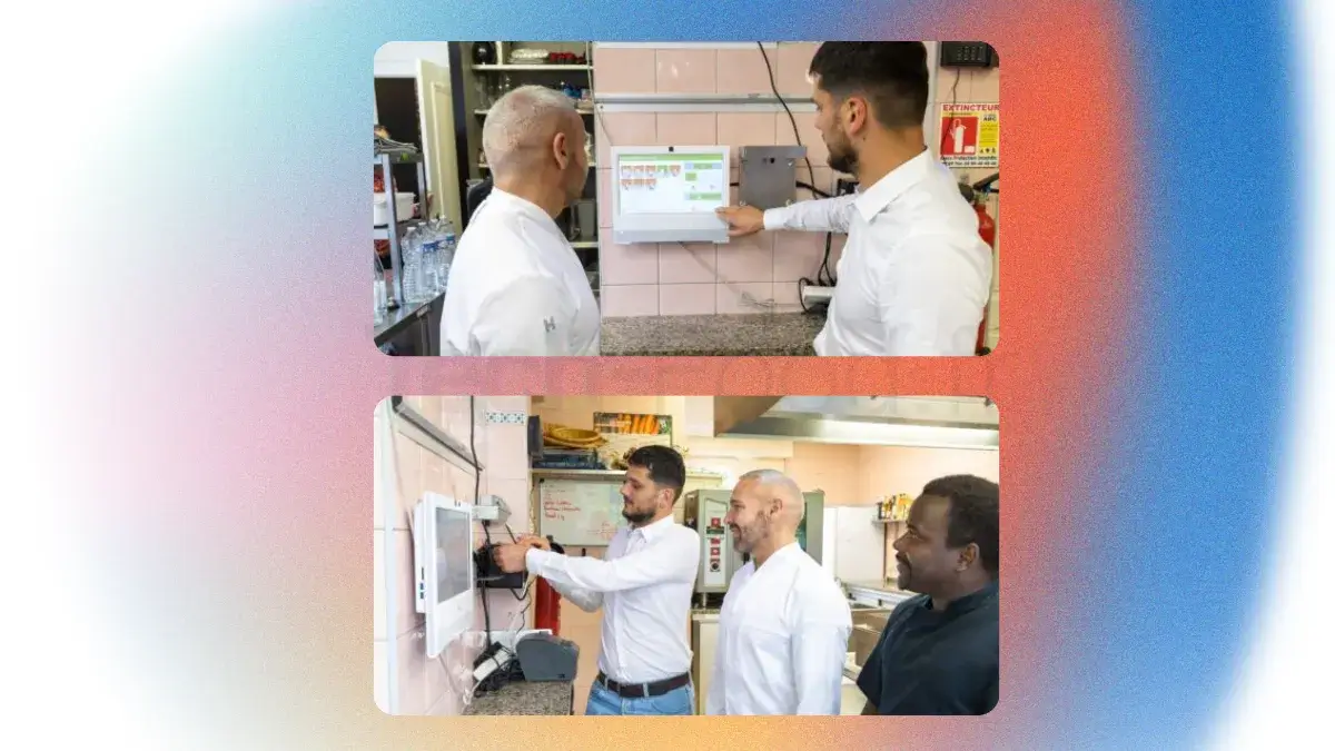 Photomontage de deux images illustrant le déploiement d'ePackPro : à gauche, la pose de la console tactile durcie sur un support mural en inox ; à droite, un technicien formant une brigade de cuisine à la traçabilité HACCP.