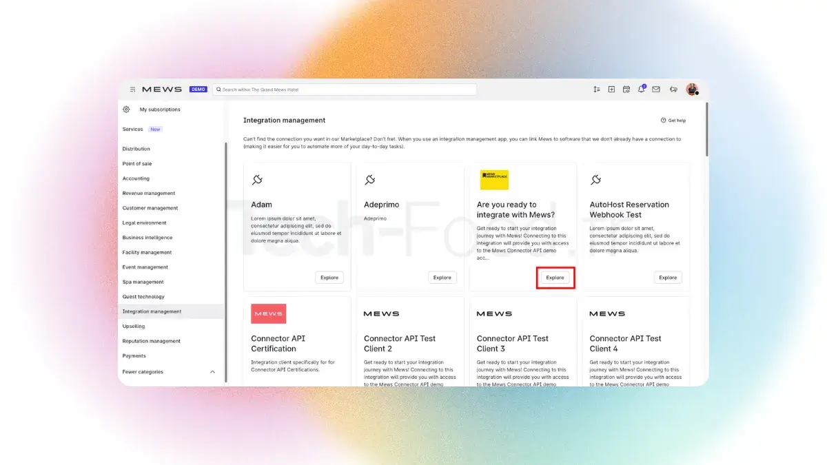Capture d'écran du tableau de bord Mews Marketplace présentant les options de connexion en un clic pour les logiciels de caisse de restaurant (POS) et outils tiers.