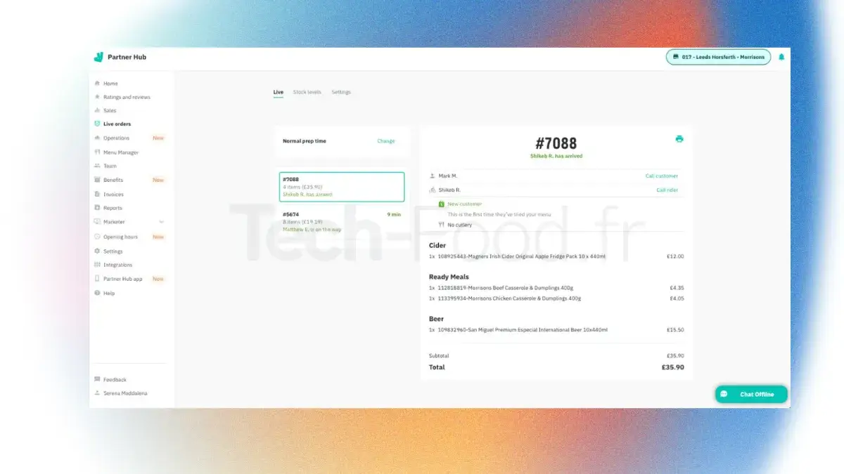 cran de l'application Deliveroo affichant la liste et l'historique détaillé des commandes passées avec le statut des livraisons.