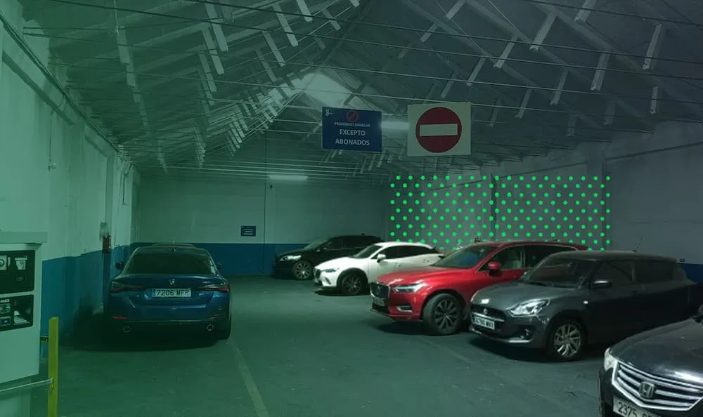 Guide pour les petits parkings : comment concurrencer sur un marché technologique