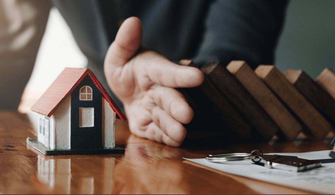 Develop an end-to-end risk management strategy