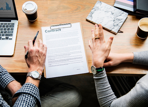 The Role and Benefits of Contract Management in Procurement