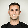 Thomas, 29