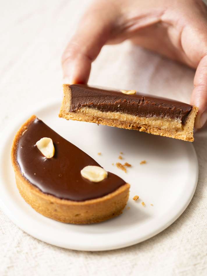 patisserie melilot tarte chocolat cacahuete decoupe