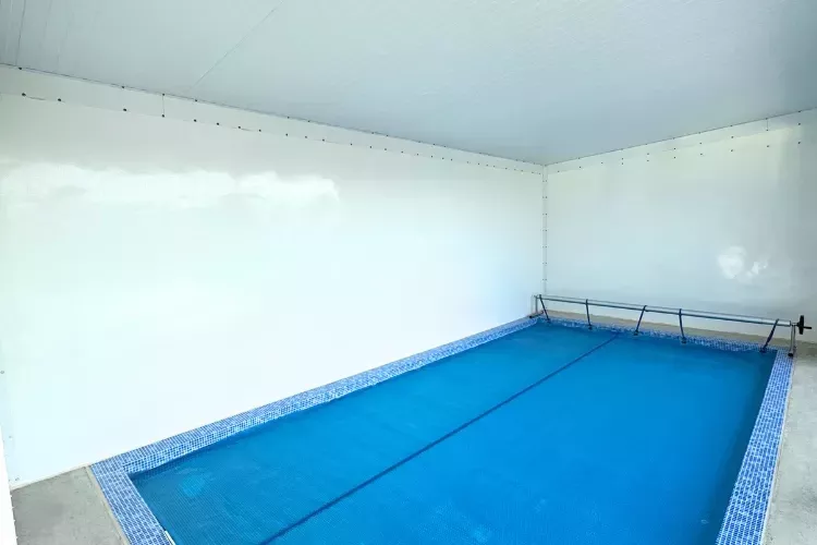 Sklolaminátové role neprůsvitné ELYPLAN a ELYCOLD