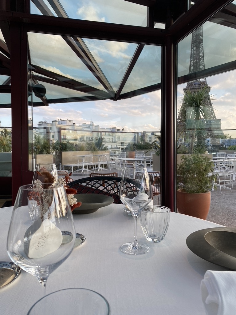 Paris · Private dinner at the Eiffel Tower