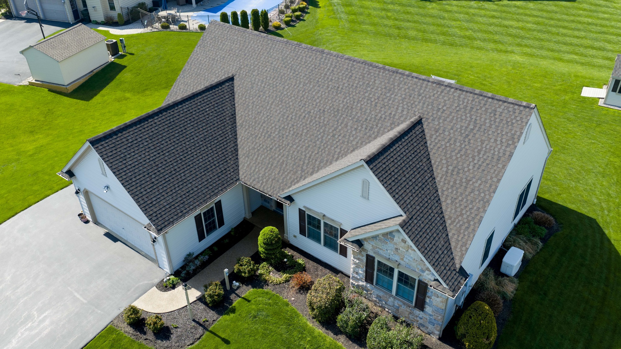 New GAF shingle roof installed by Edge View Roofing