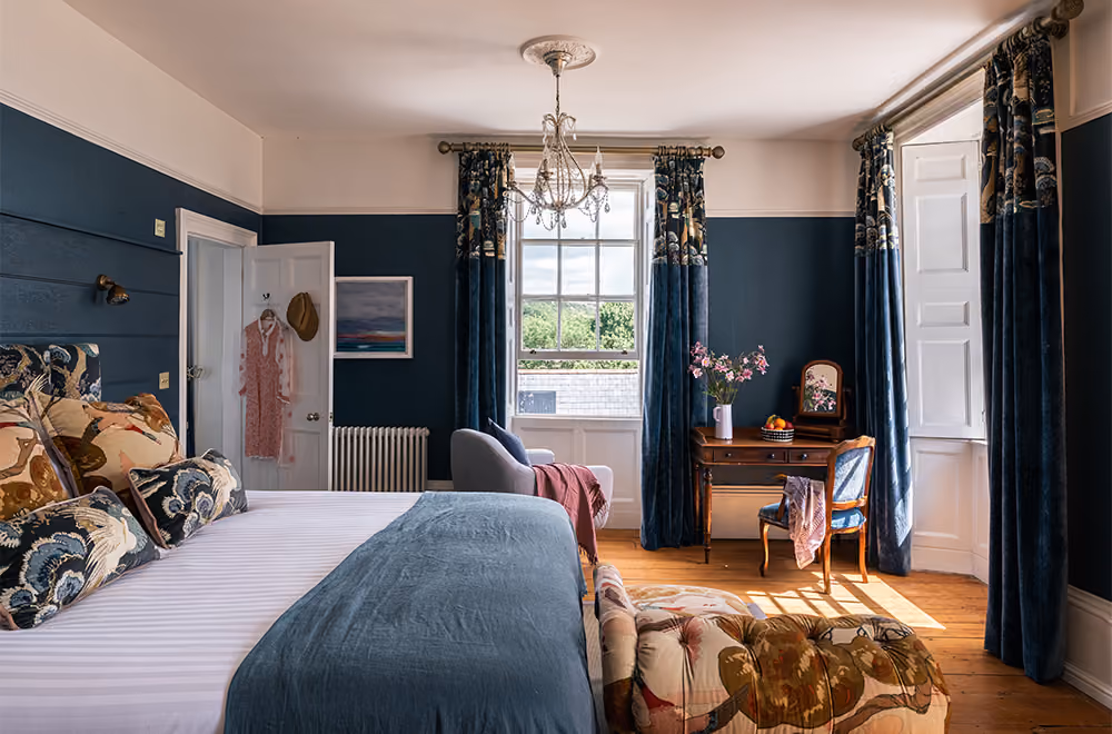 Sea View Room Dorset House B&B in Lyme Regis