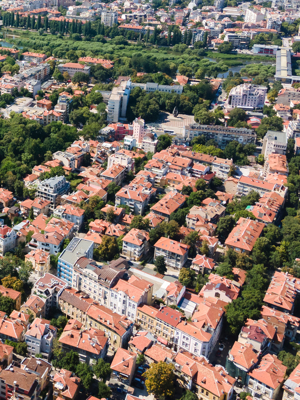 Ville de bourg-lès-valence vu du ciel.