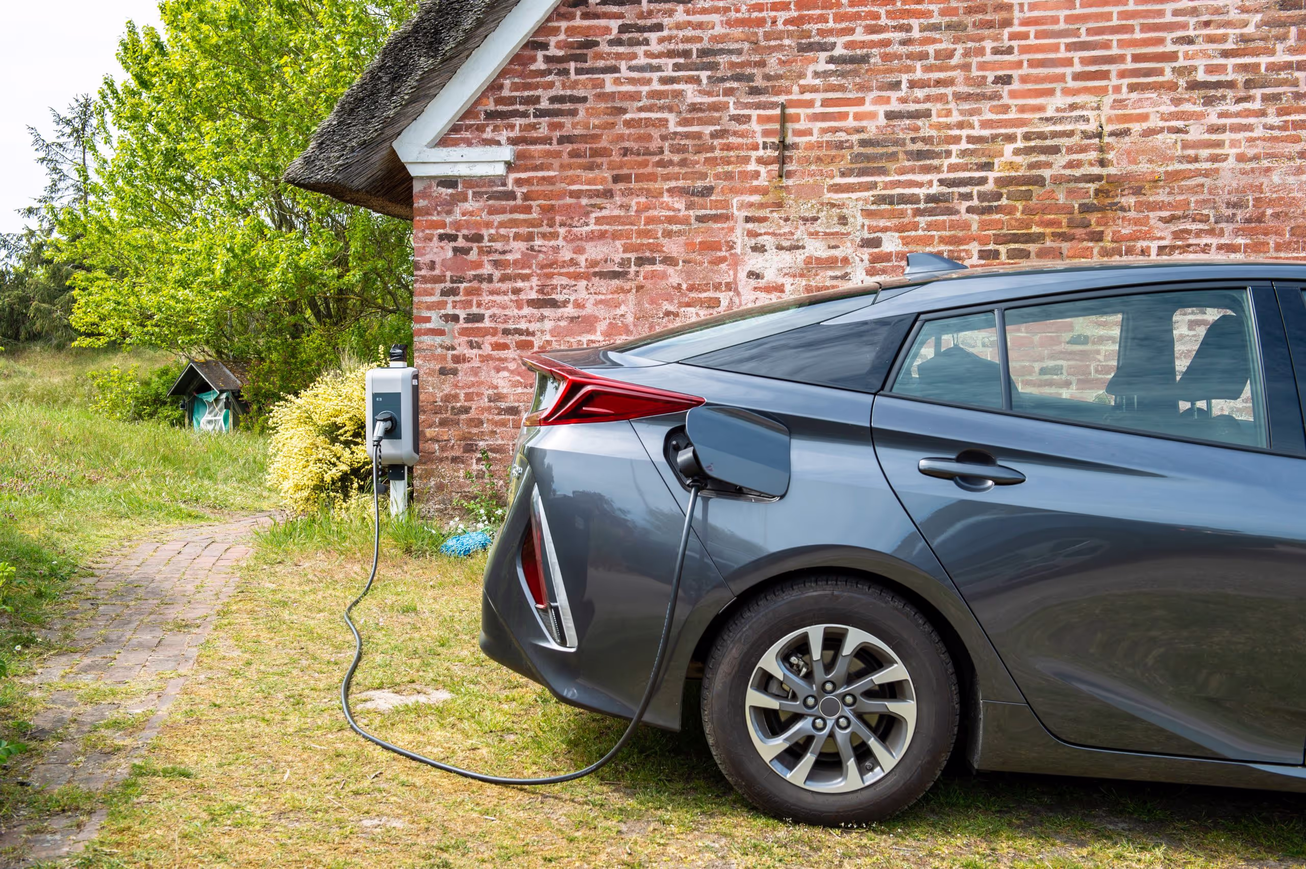 Assurance Documentation: UK charge point regulation guidance updated for sellers as ev.energy helps industry prepare