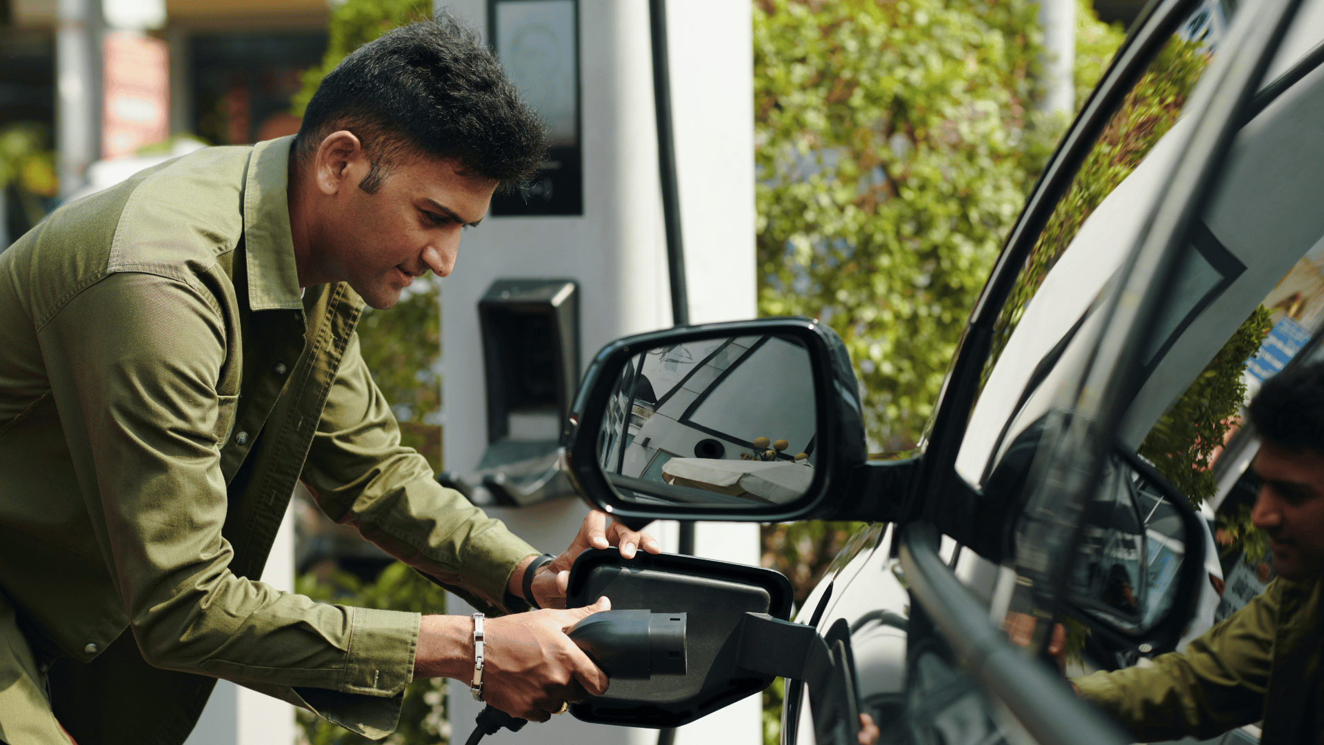 Advanced Managed Charging Insights: Case Studies from Leaders in EV Load Management