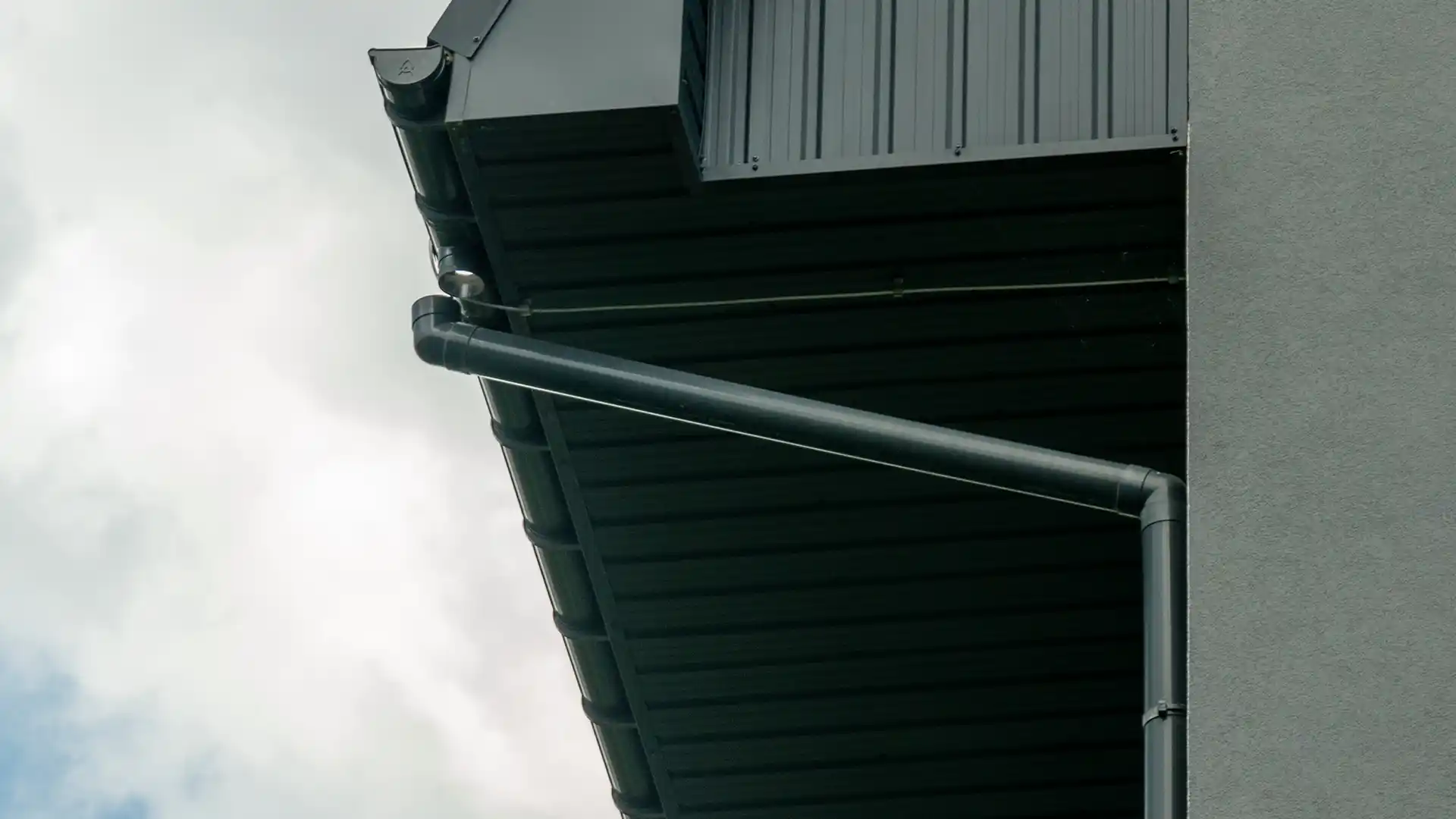 Chardon Commercial Gutter Repair