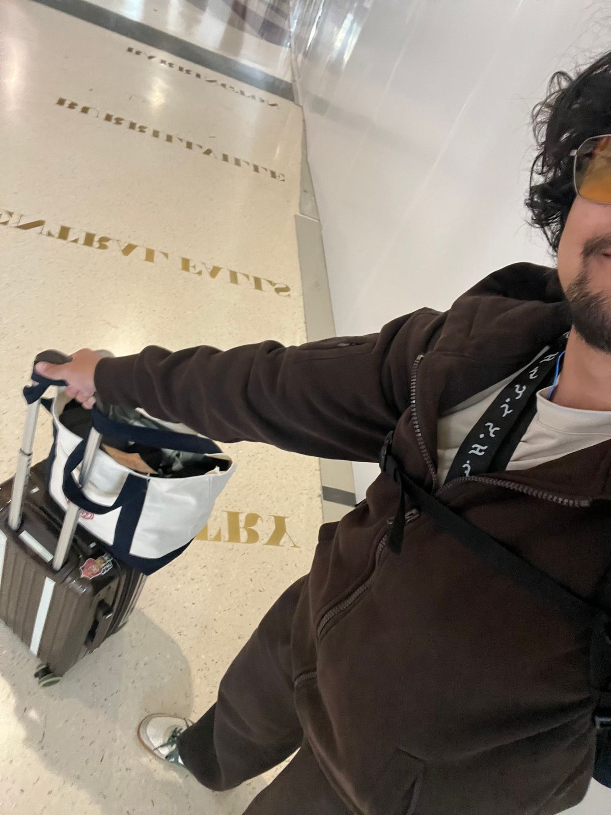 Original photo attached to Istvan Q.'s Inflate Zip Hoodie review