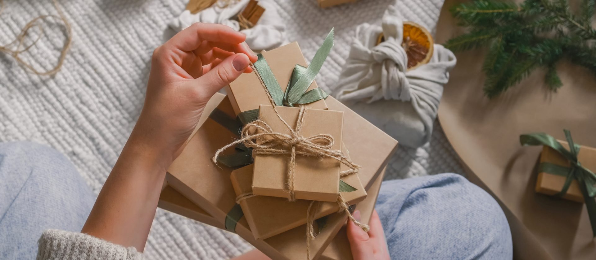 2025 Holiday Gift Guide: Cozy Comforts, Creative Gifts and Camino Pairings