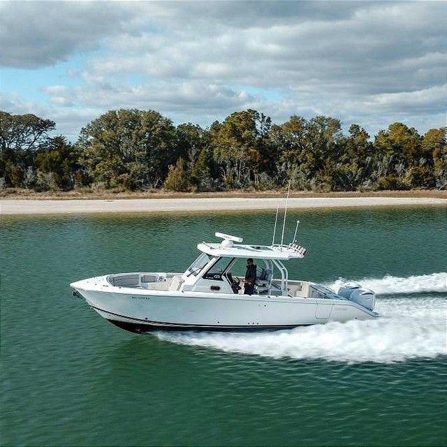 Ravosa Marine partner boat