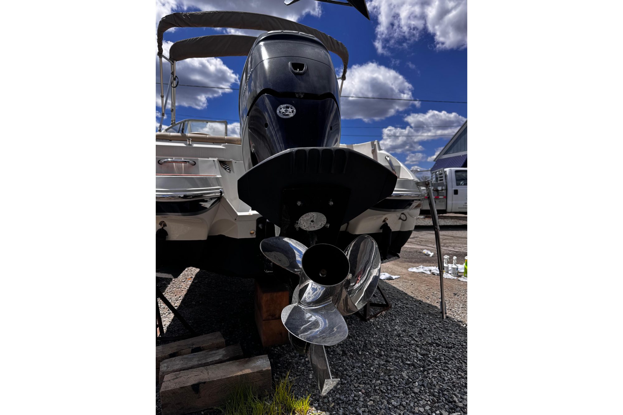 2015 Stingray 234 LR sold by Ravosa Marine