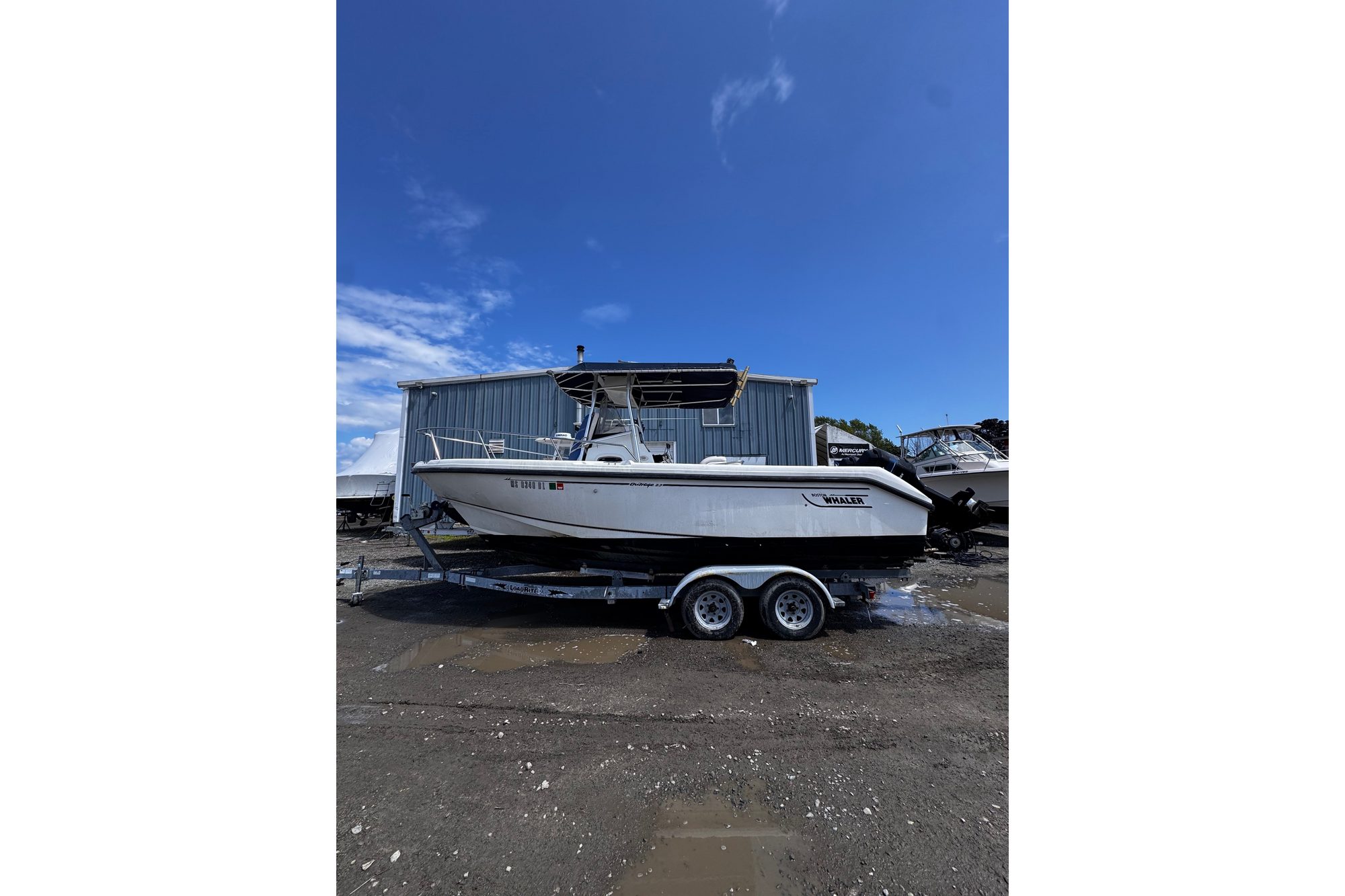 2001 Boston Whaler 23 Outrage