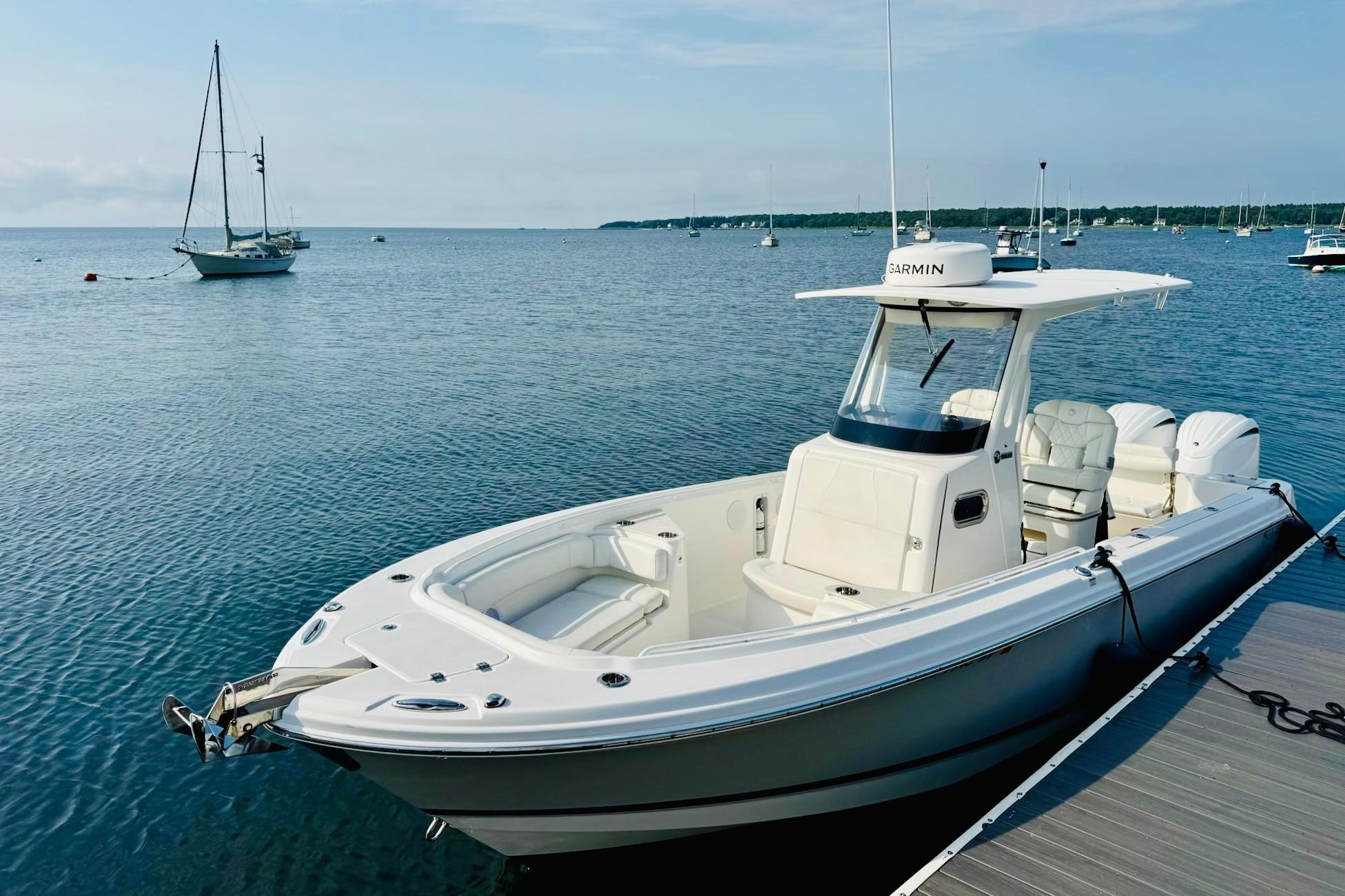 2022 Edgewater 262CC