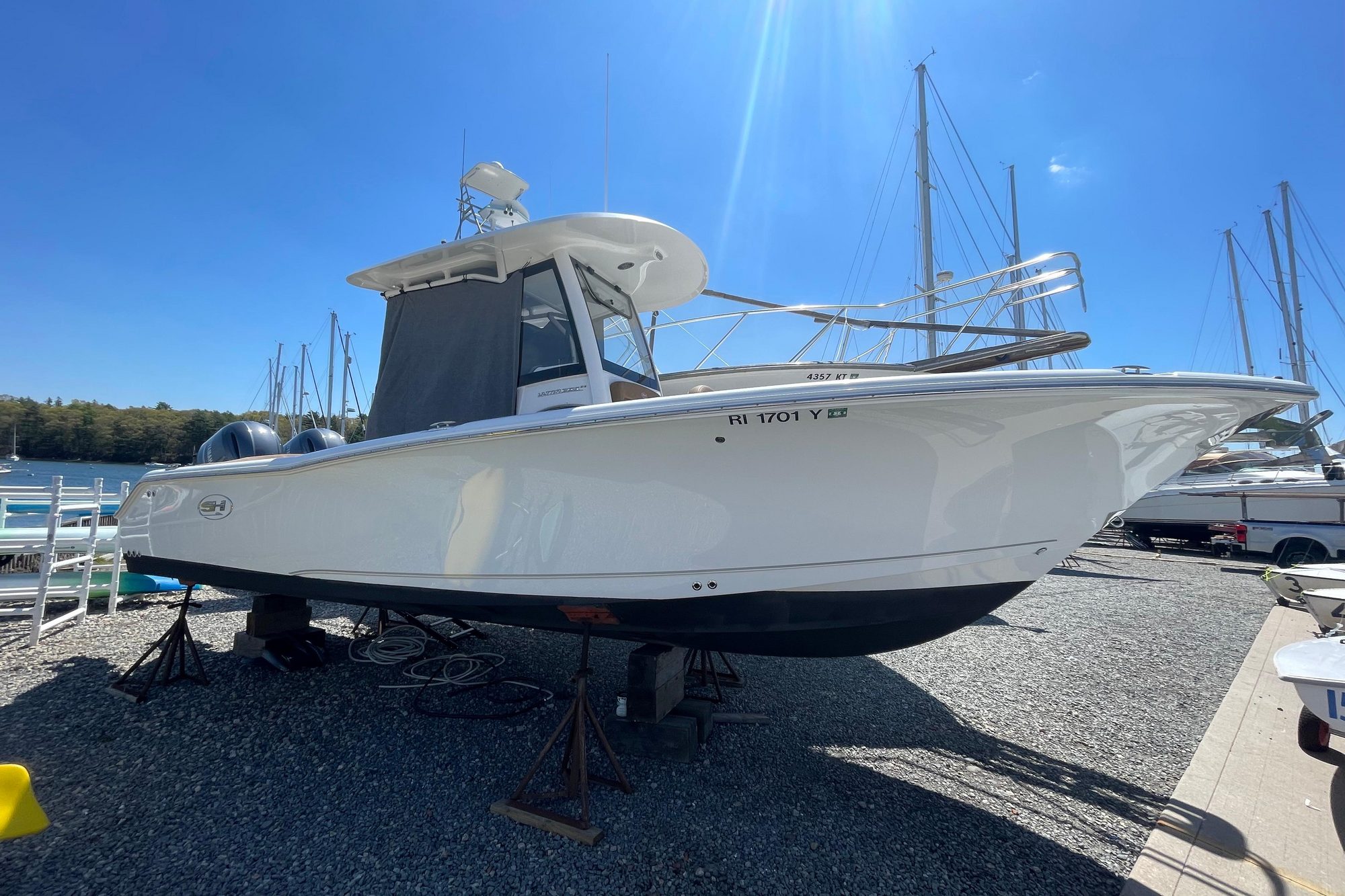 2022 Sea Hunt Ultra 265SE
