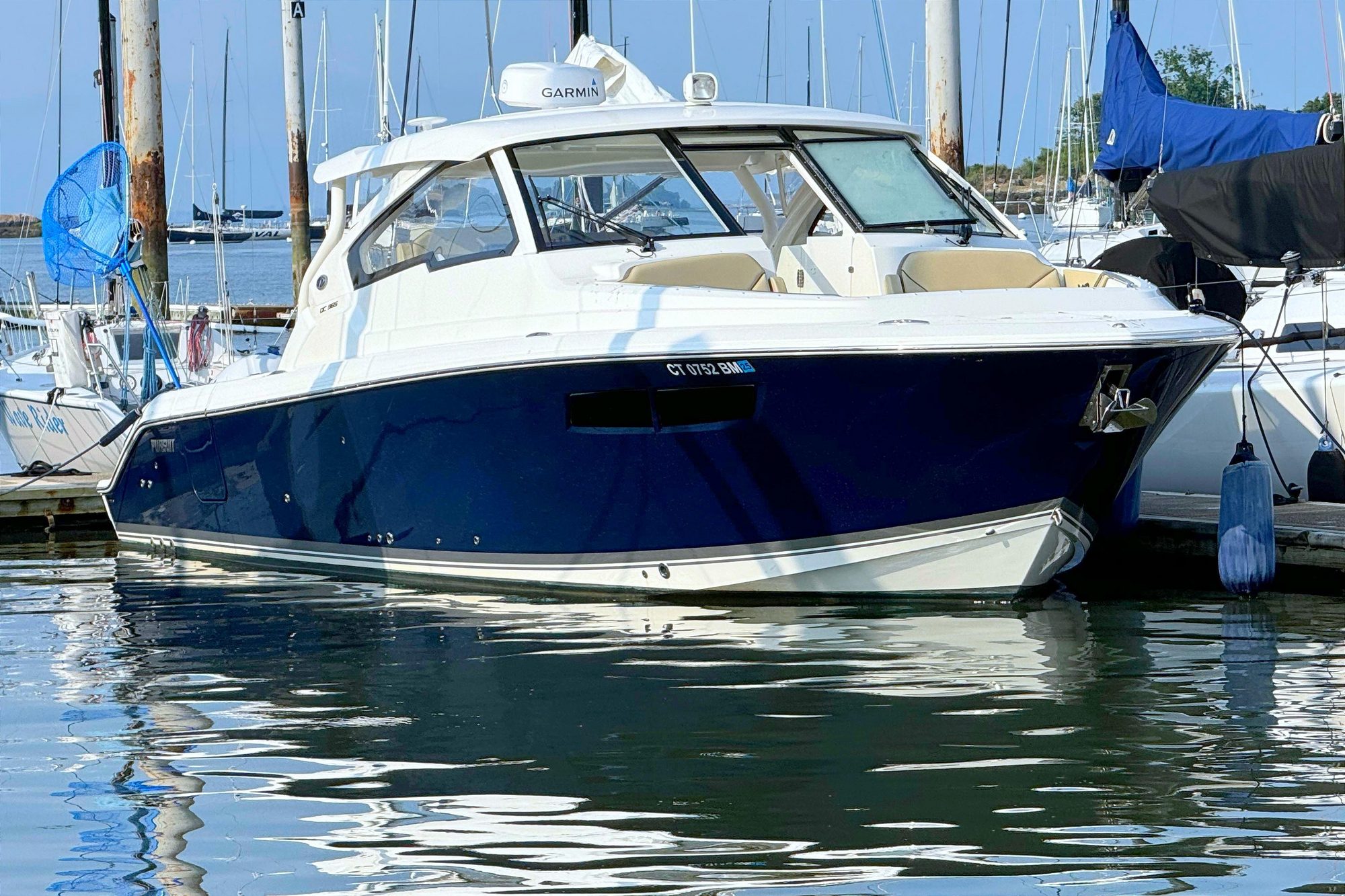2021 Pursuit DC 365 Dual Console