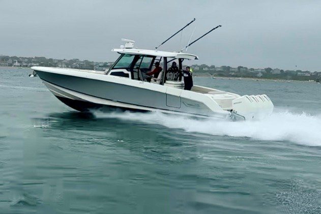 2021 Boston Whaler 380 Outrage