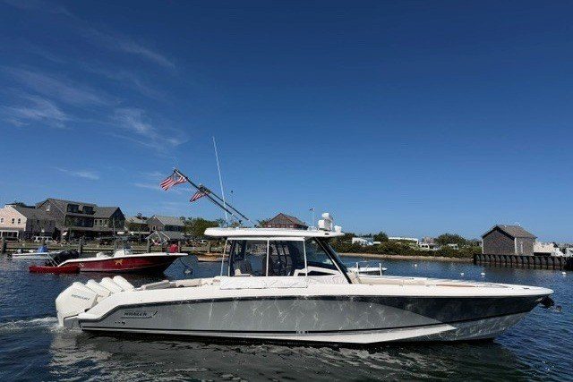 2021 Boston Whaler 380 Outrage