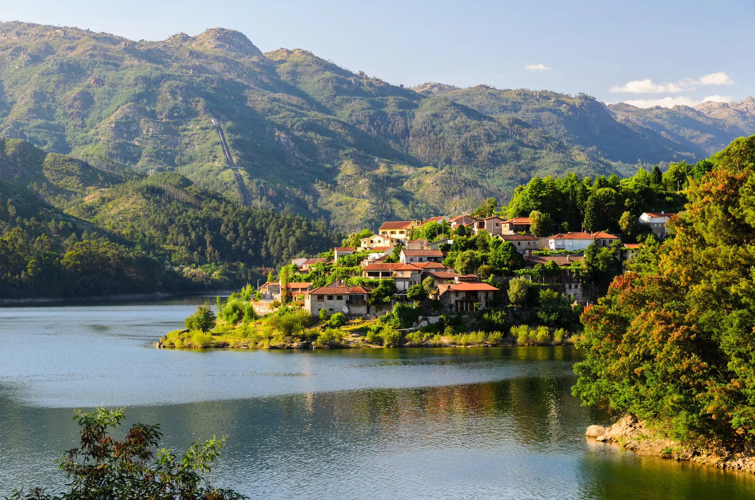 Douro Valley - Slide 1
