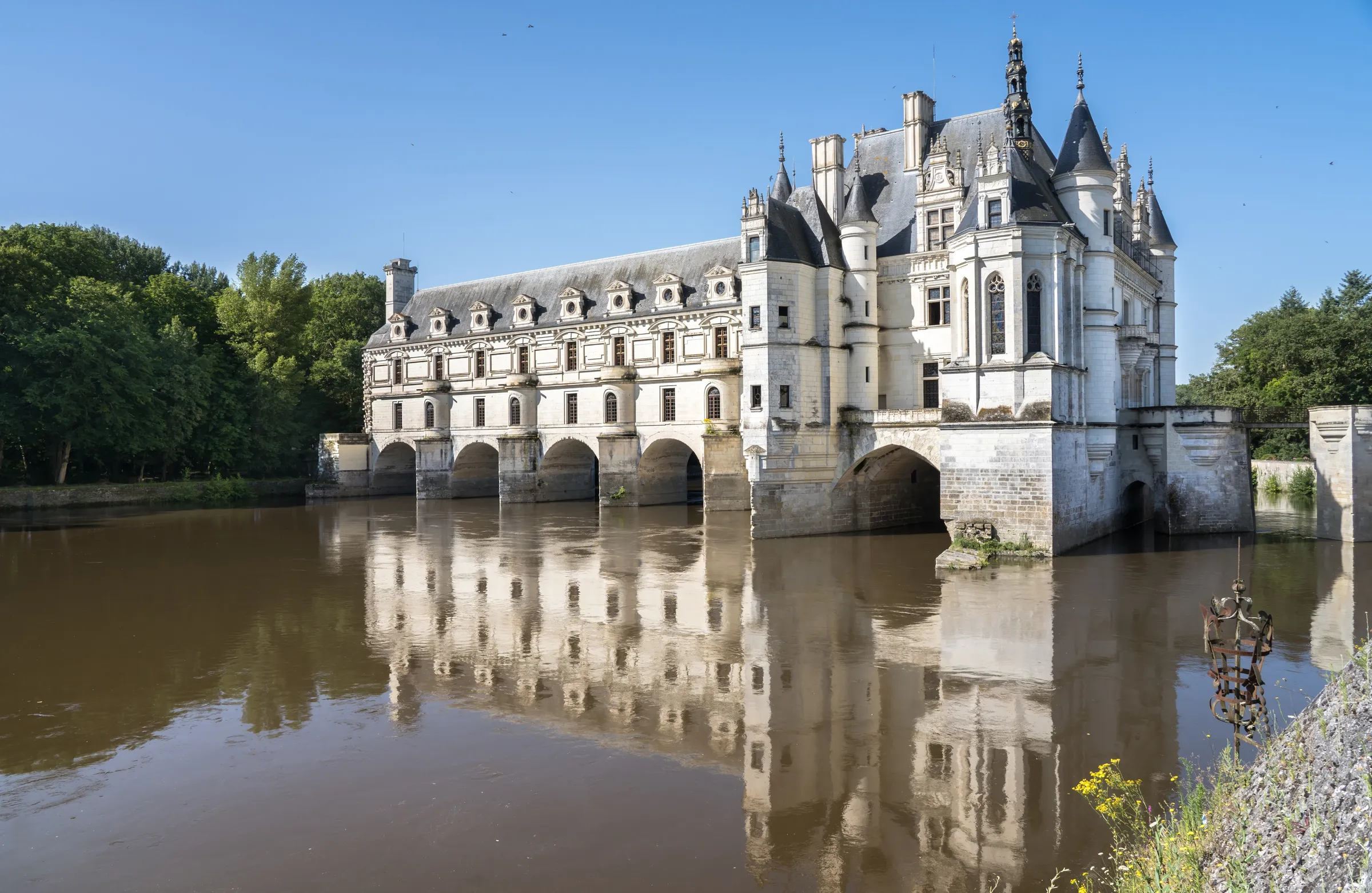 Loire Valley - Slide 1