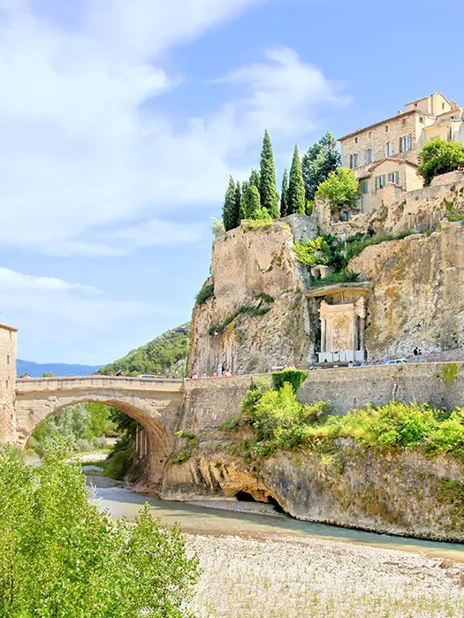 Provence — Day 1: Avignon to Vaison-la-Romaine
