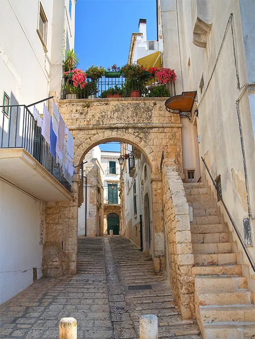Puglia — Day 2: Alberobello Loops or a Rest Day