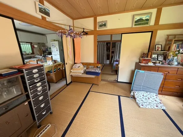 物件の外観と内観