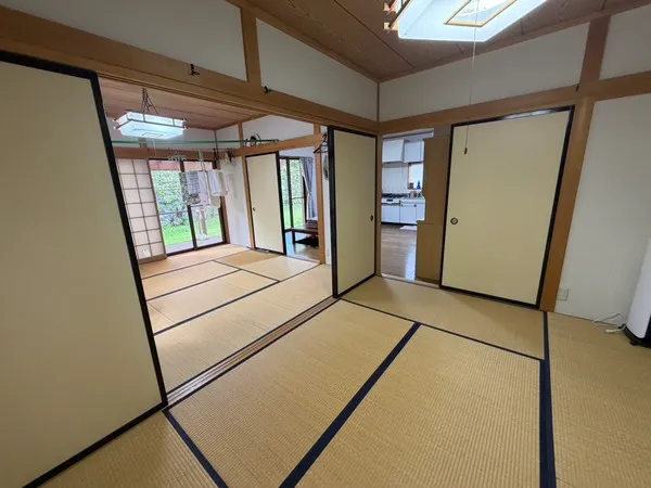 物件の外観と内観