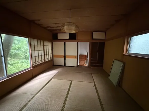 物件の外観と内観