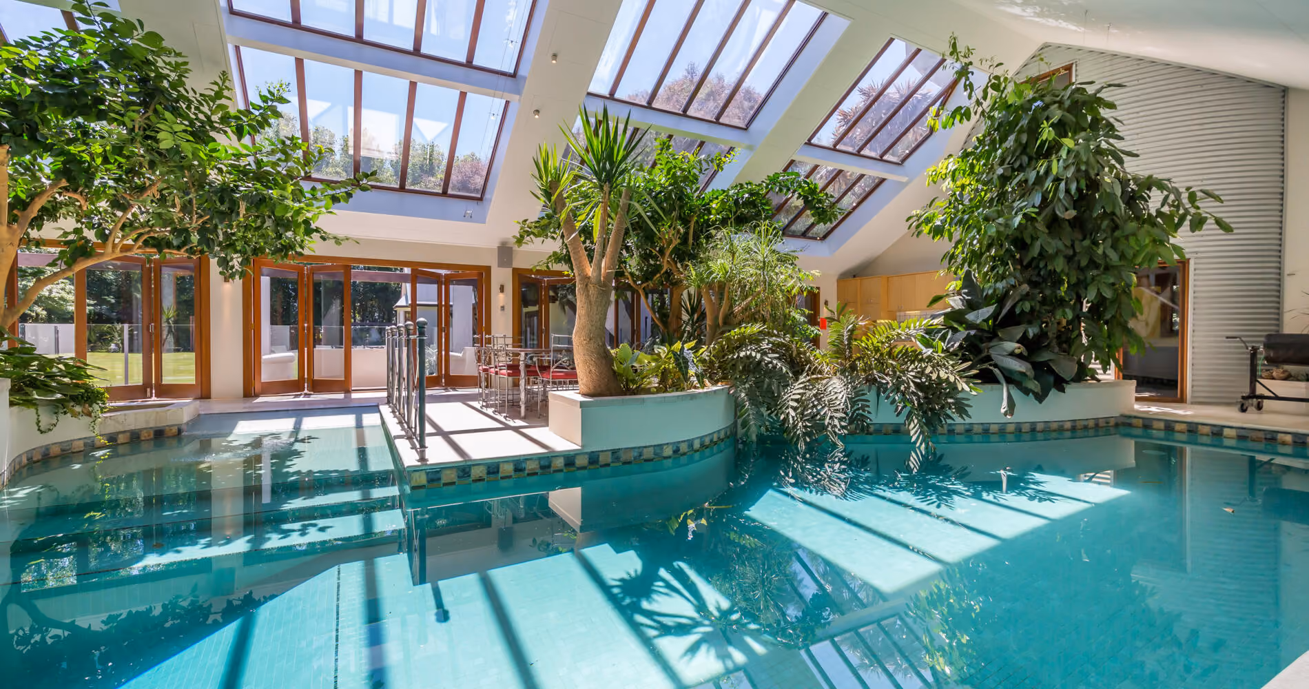 Professional pool maintenance and care for hotels, motels, and accommodation providers across Auckland, keeping guest facilities clean, compliant, and ready to use.