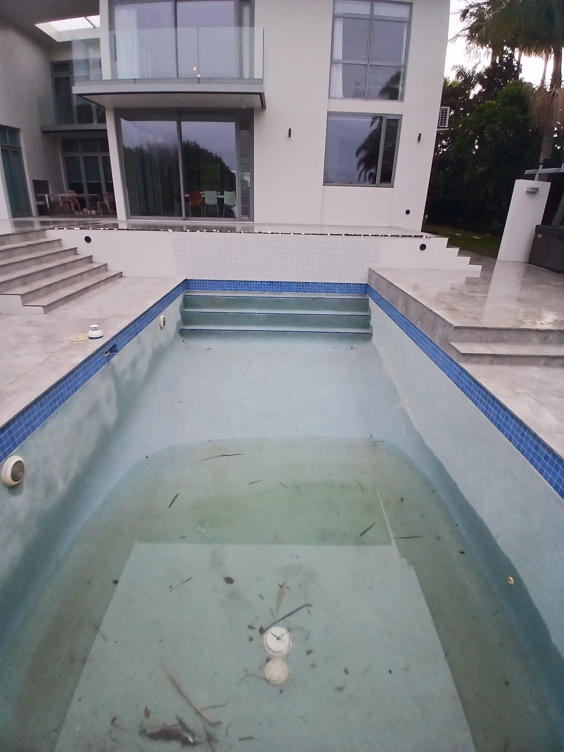 Bay of Islands Resurface in St Heliers