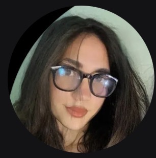 customer service representative [headshot]