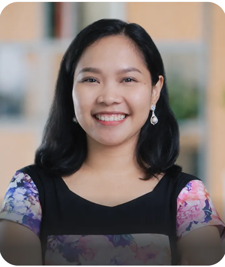 Headshot of Rosslyn Adiao, Senior Talent Advisor at Searchviser