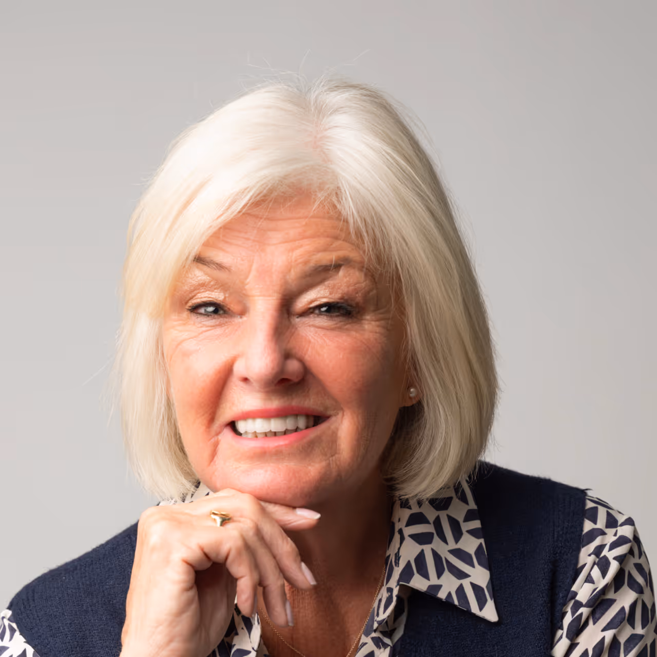 Anne Leaver
