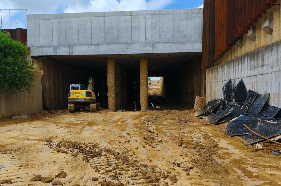 Tunnel en travaux sous la Chaussée Romaine
