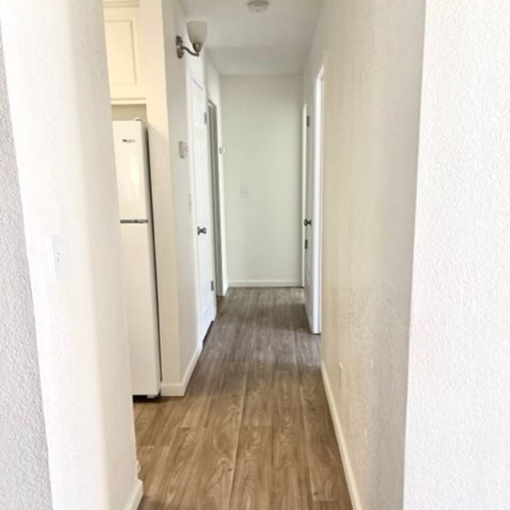 Hallway to kitchen and bedroom