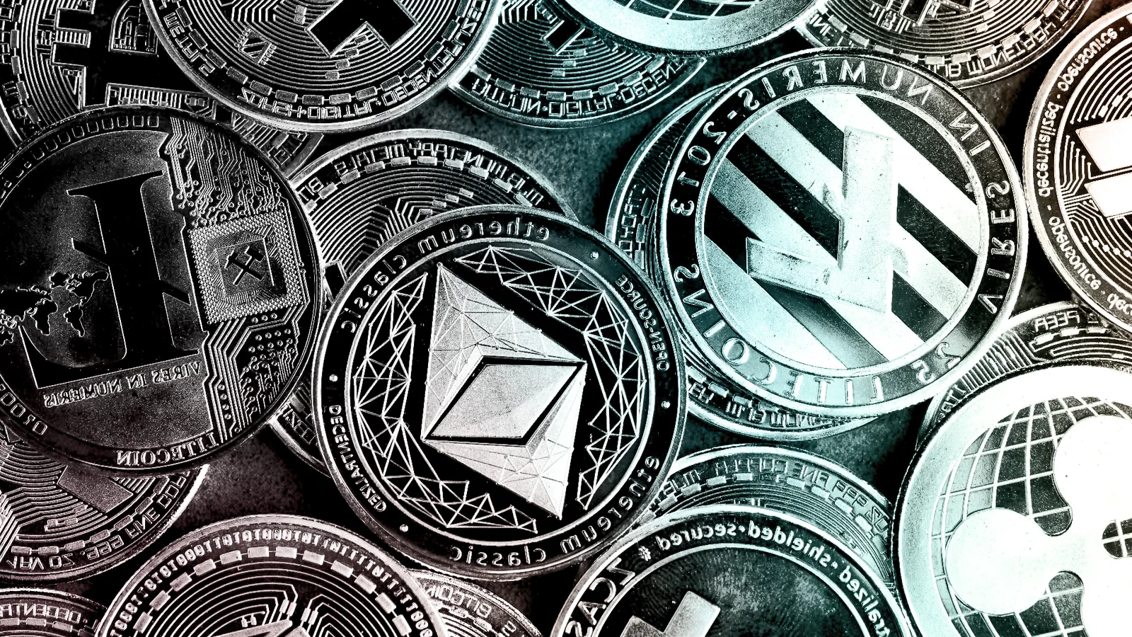 How Dark Web Monitoring is Overcoming the Challenge of Tracing Illicit Cryptocurrency Transactions
