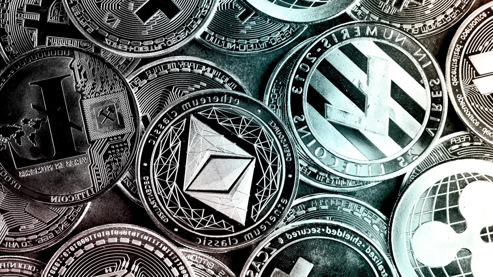 How Dark Web Monitoring is Overcoming the Challenge of Tracing Illicit Cryptocurrency Transactions