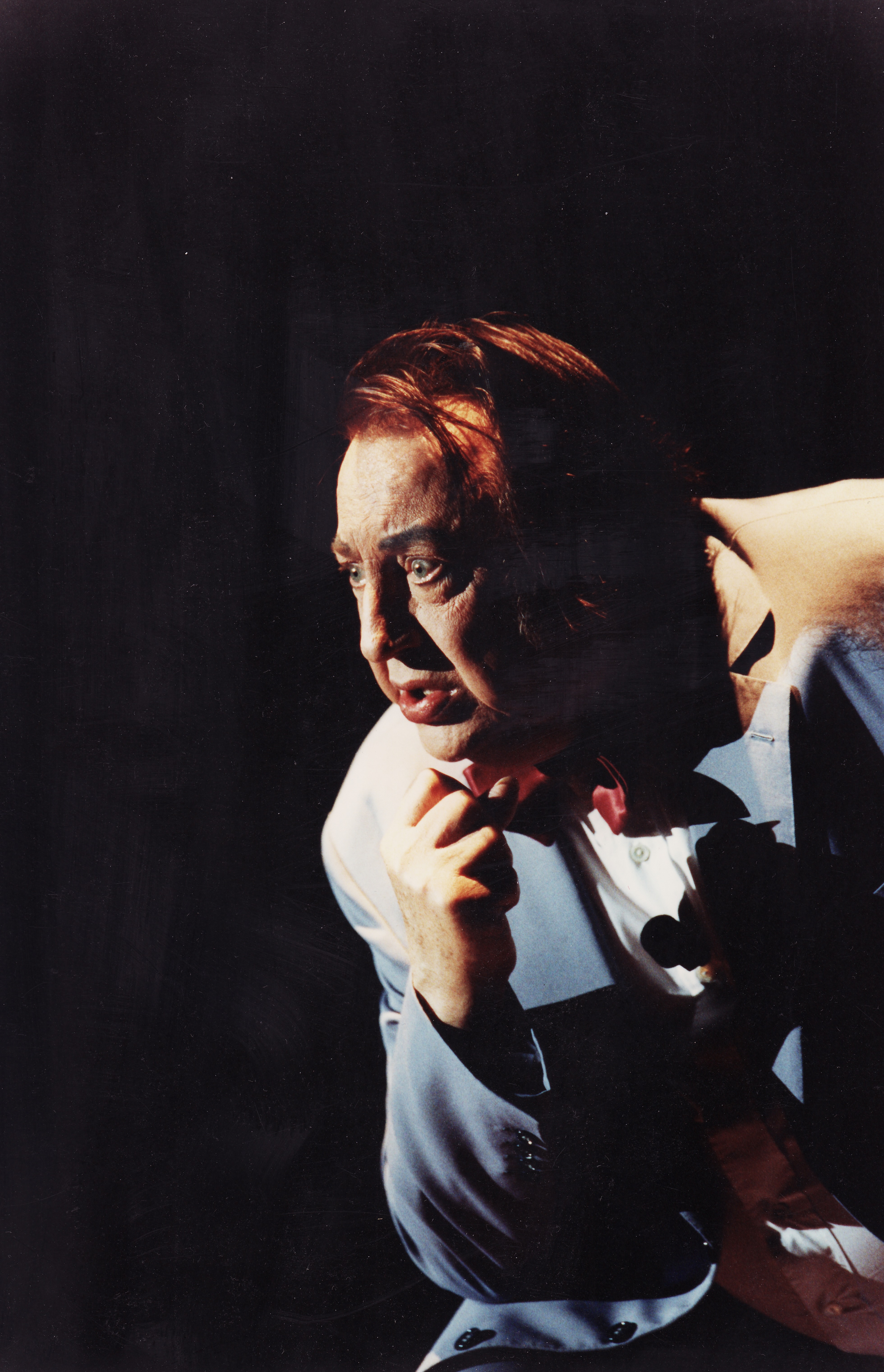Extrait du sketch "Le penseur" (Live officiel à l'Olympia, 1994), crédit photo : Micheline Pelletier