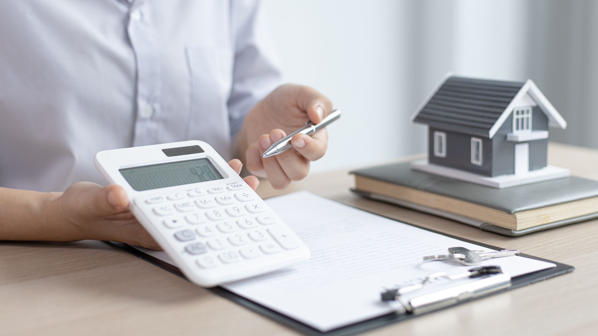 Bitributação de comissões imobiliárias: como evitar e otimizar a gestão de pagamentos