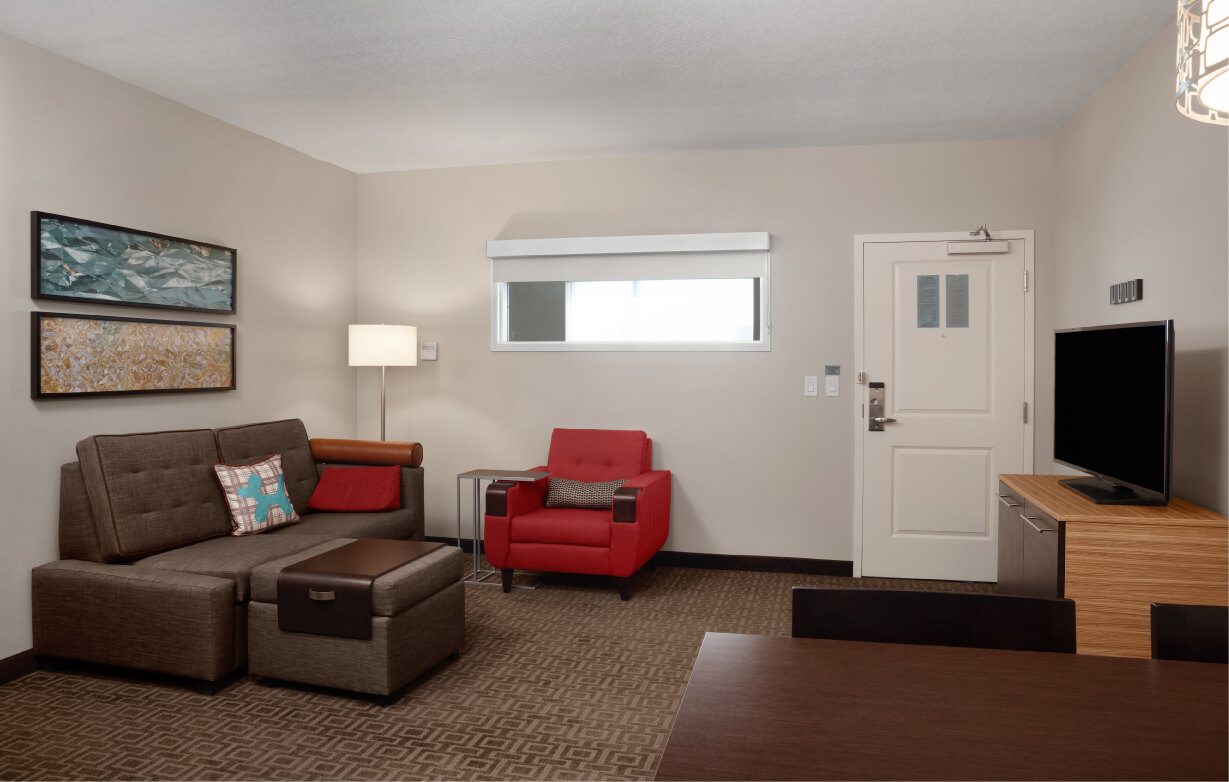 2 bedroom suite living room